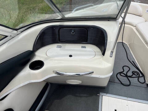 2000 Valiant VIP 18ft