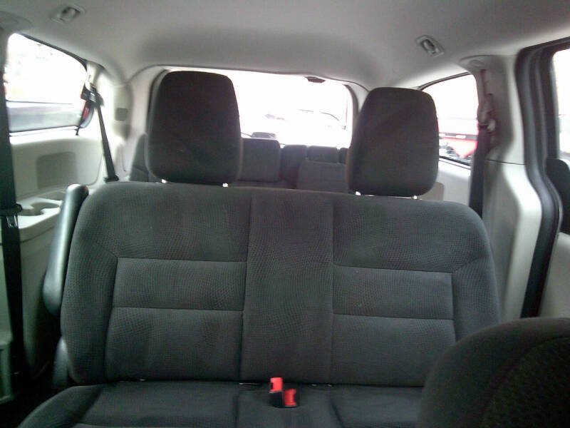 2016 Dodge Grand Caravan American Value Package