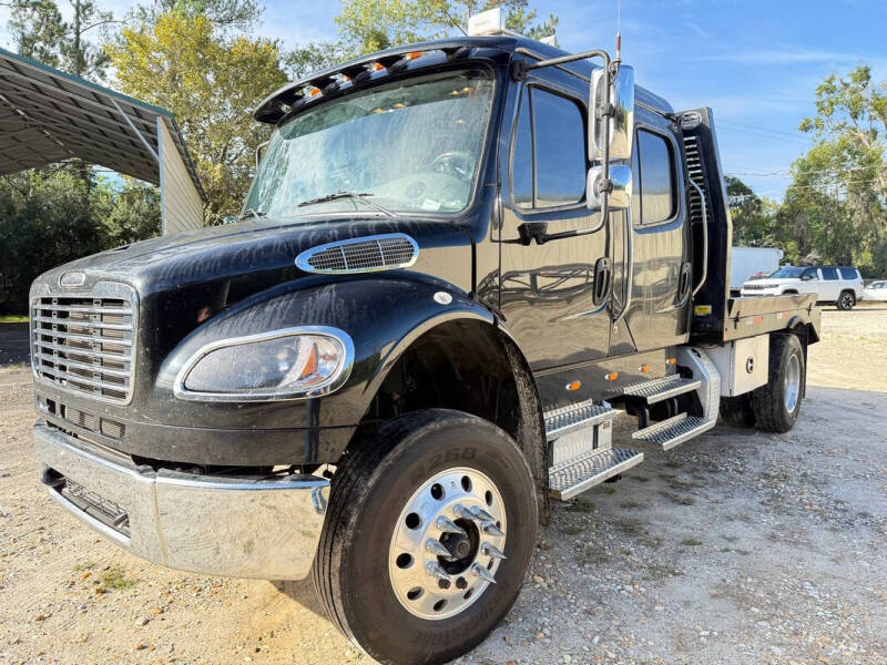 2021 Freightliner M2 106