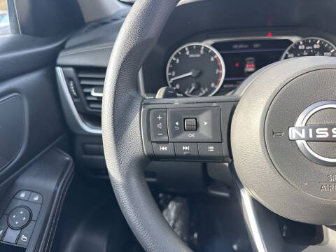 2024 Nissan Rogue SV