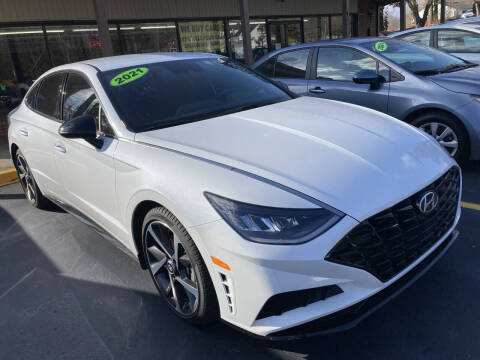 2021 Hyundai Sonata for sale at Scotty's Auto Sales, Inc. in Elkin NC