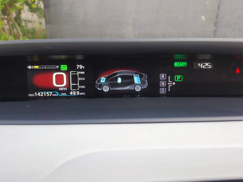 2017 Toyota Prius Four Touring