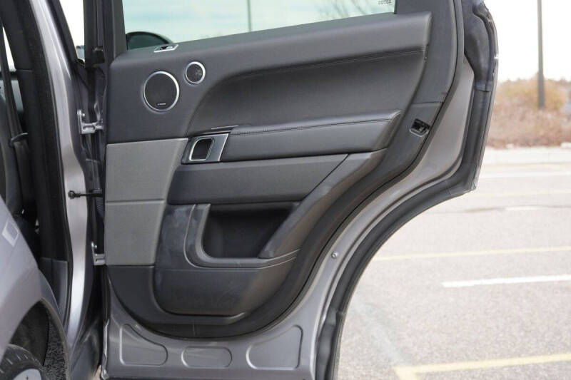 2020 Land Rover Range Rover Sport P400e HSE