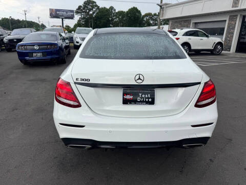 2018 Mercedes-Benz E-Class E 300