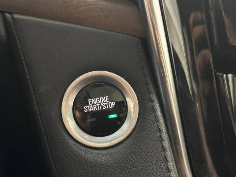 2017 Cadillac Escalade Luxury
