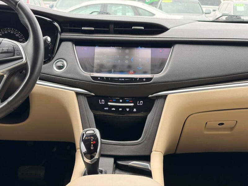 2018 Cadillac XT5