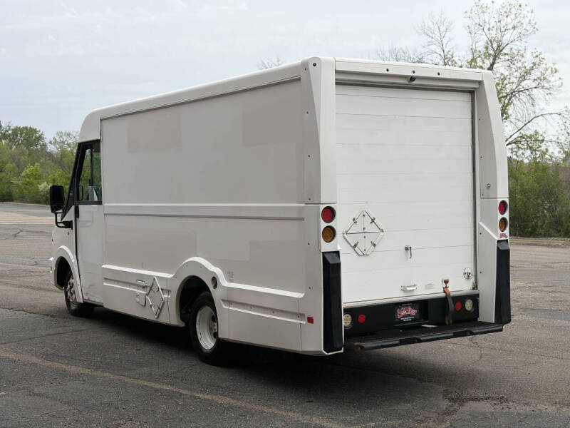 2013 Isuzu NPR