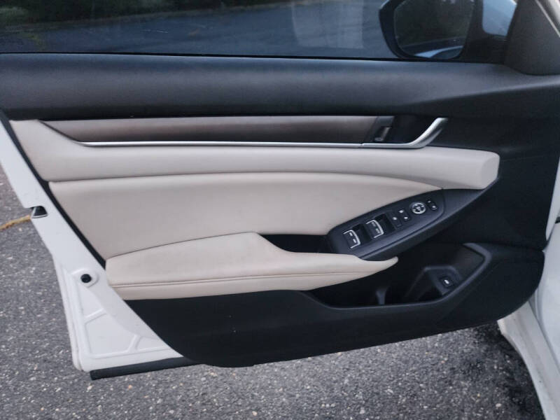2019 Honda Accord LX
