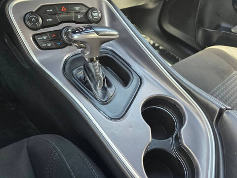2020 Dodge Challenger SXT