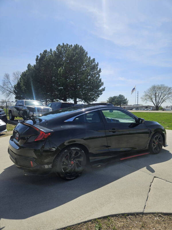 2016 Honda Civic LX-P