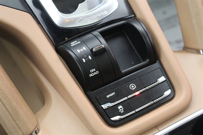 2016 Porsche Cayenne