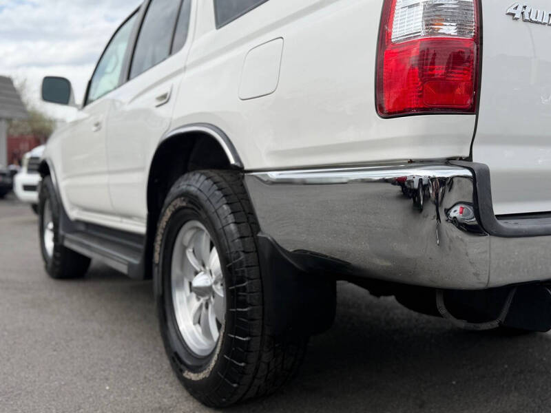 2002 Toyota 4Runner SR5
