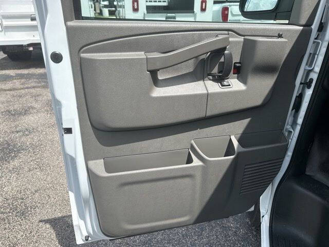 2026 Chevrolet Express 2500