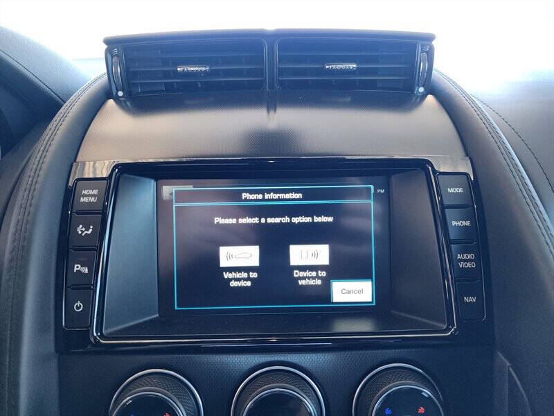 2015 Jaguar F-TYPE V8 S