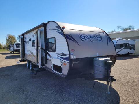 2015 Forest River Wildwood for sale at RV USA in Lancaster OH