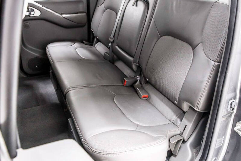 2019 Nissan Frontier SL