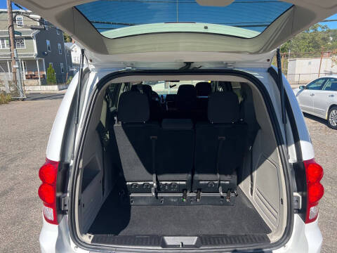 2019 Dodge Grand Caravan SE