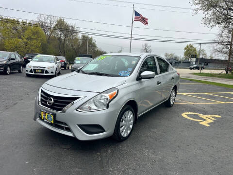 2019 Nissan Versa S Plus