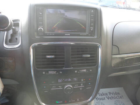 2011 Dodge Grand Caravan Crew