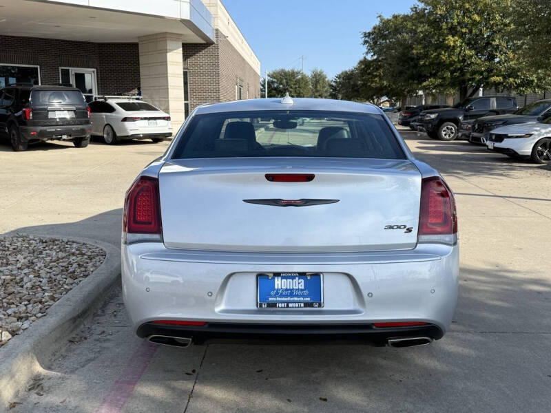 2023 Chrysler 300 S V6