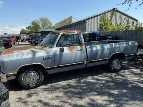 1989 Dodge RAM 100