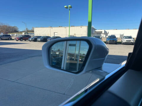 2017 Lincoln Continental Reserve