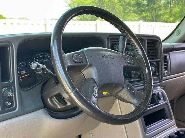 2005 GMC Yukon SLE