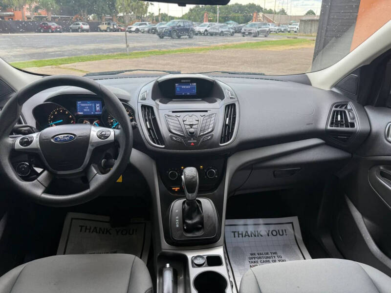 2015 Ford Escape SE