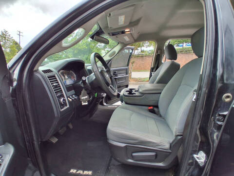 2018 RAM 1500 Express