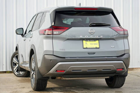 2023 Nissan Rogue SL