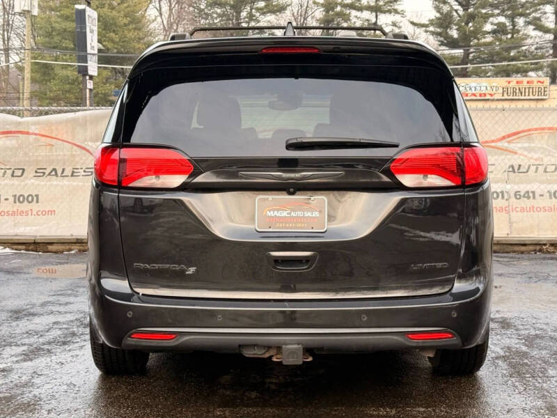 2020 Chrysler Pacifica