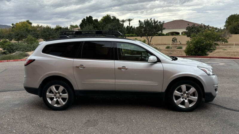 2017 Chevrolet Traverse LT