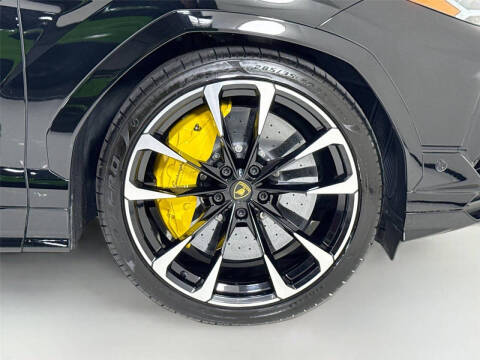 2024 Lamborghini Urus S