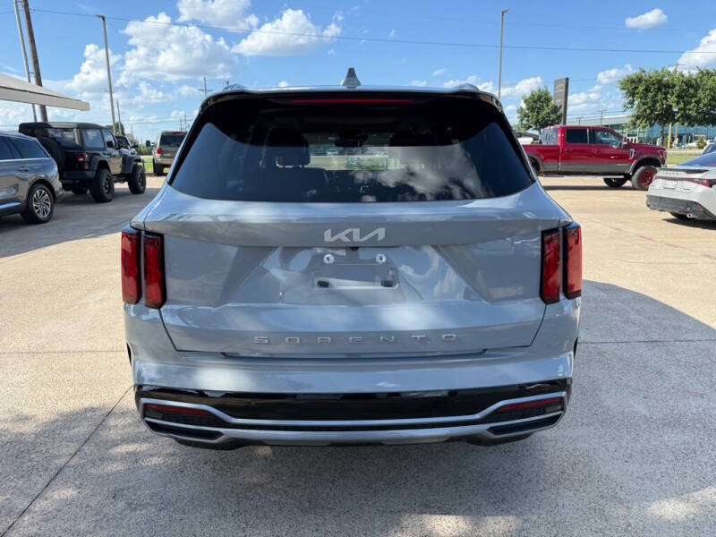 2022 Kia Sorento SX