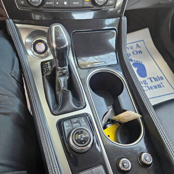 2017 Nissan Maxima 3.5 SR