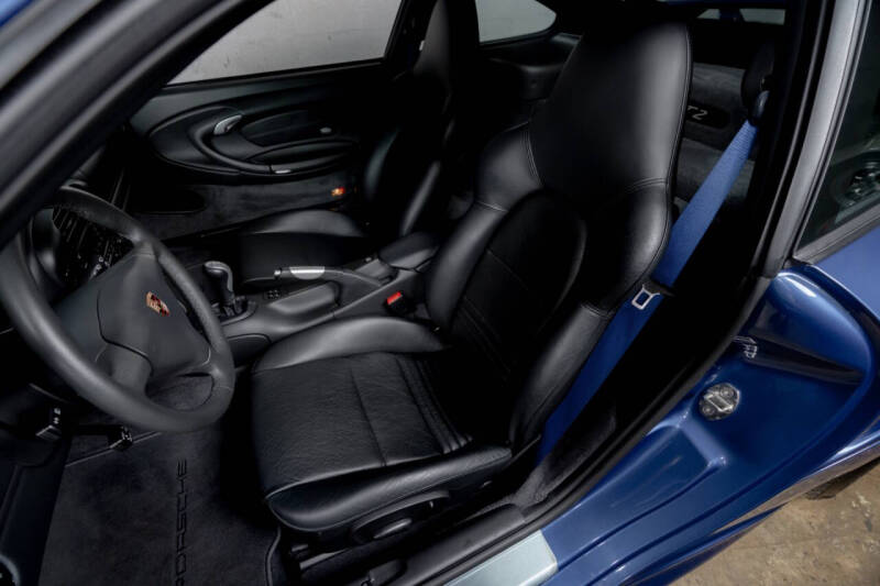 2003 Porsche 911 GT2