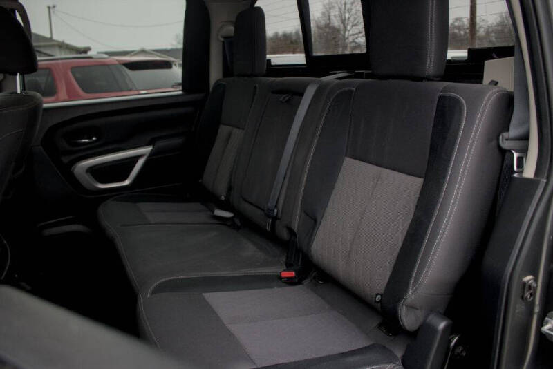 2021 Nissan Titan SV