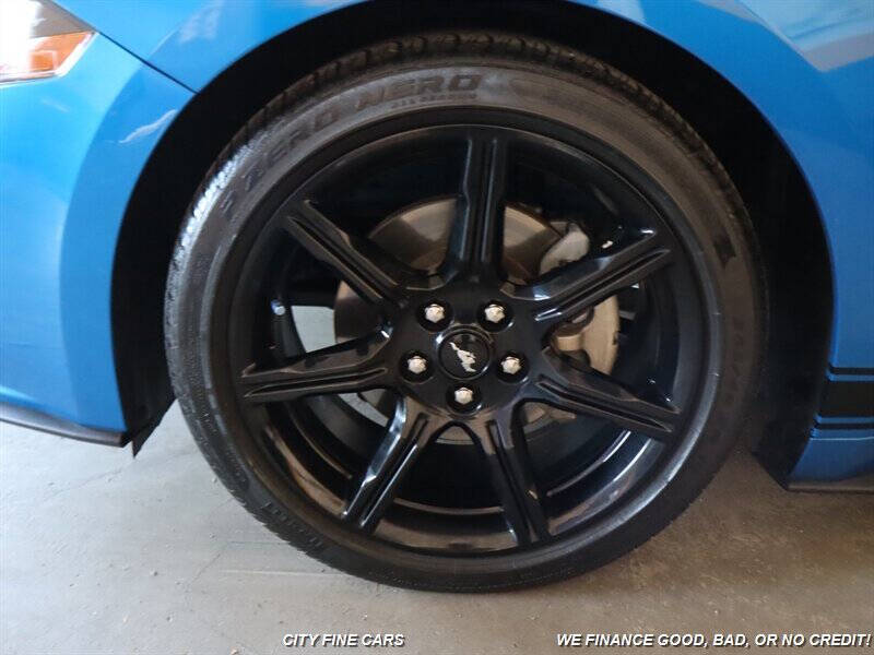 2020 Ford Mustang EcoBoost