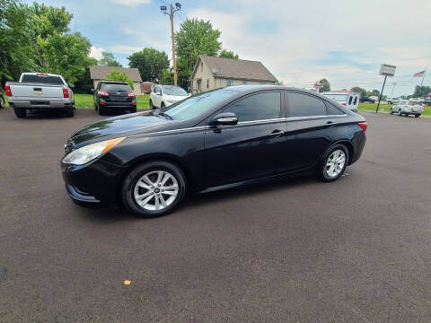2014 Hyundai Sonata for sale at CHILI MOTORS in Mayfield KY