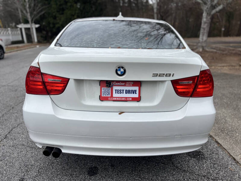 2011 BMW 3 Series 328i