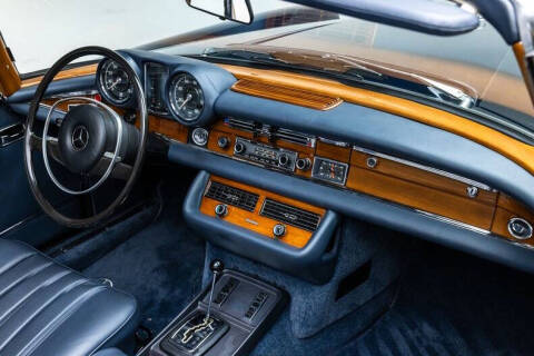 1969 Mercedes-Benz 280-Class