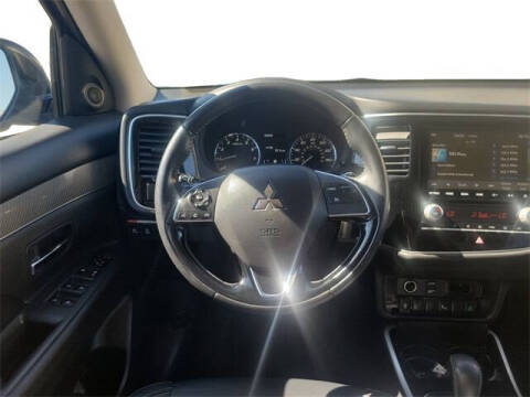 2020 Mitsubishi Outlander SEL