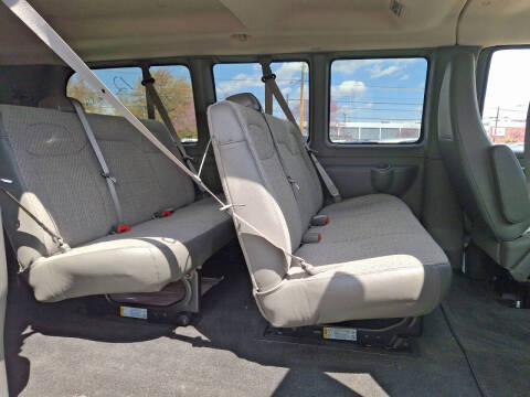 2015 Chevrolet Express LS 2500