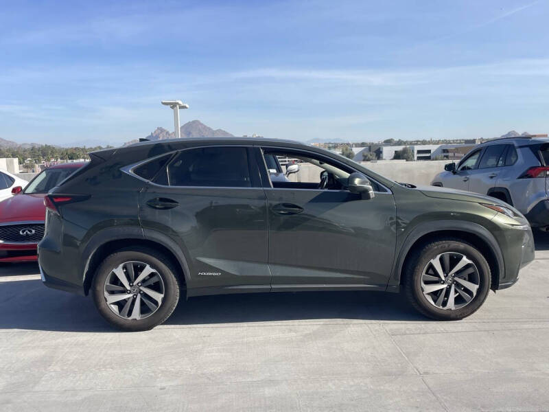 2021 Lexus NX 300h