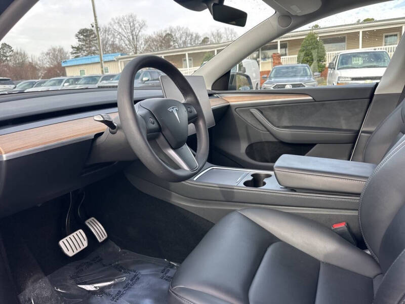 2024 Tesla Model Y Performance