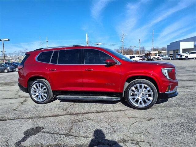 2024 GMC Acadia Denali
