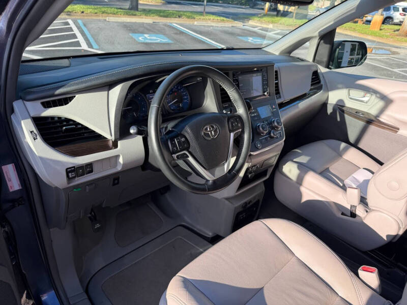 2019 Toyota Sienna