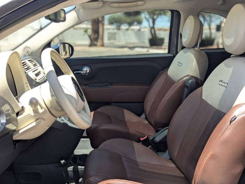 2012 FIAT 500 Lounge
