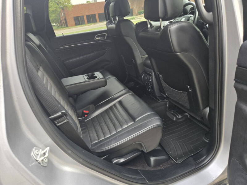 2018 Jeep Grand Cherokee Sterling Edition