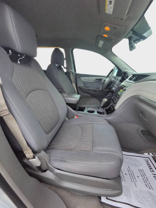 2015 Chevrolet Traverse LS
